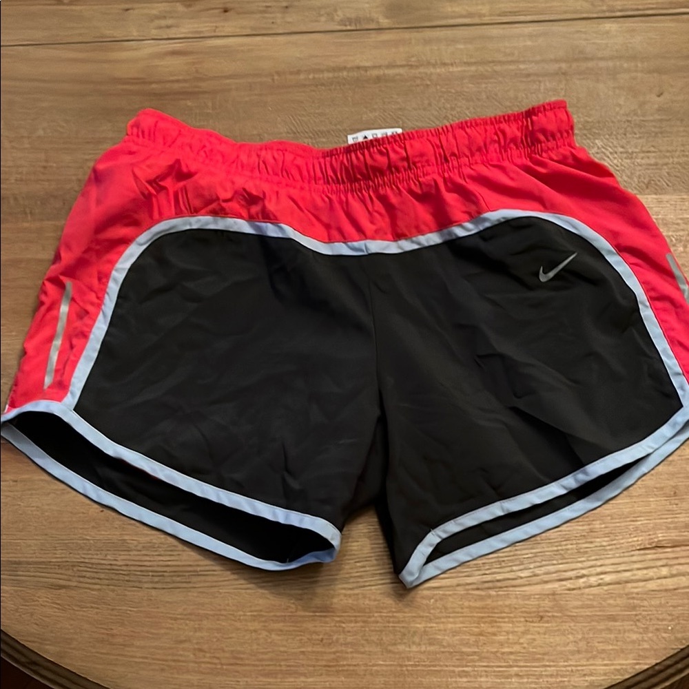 Nike Women's Black and Pink Athletic Shorts